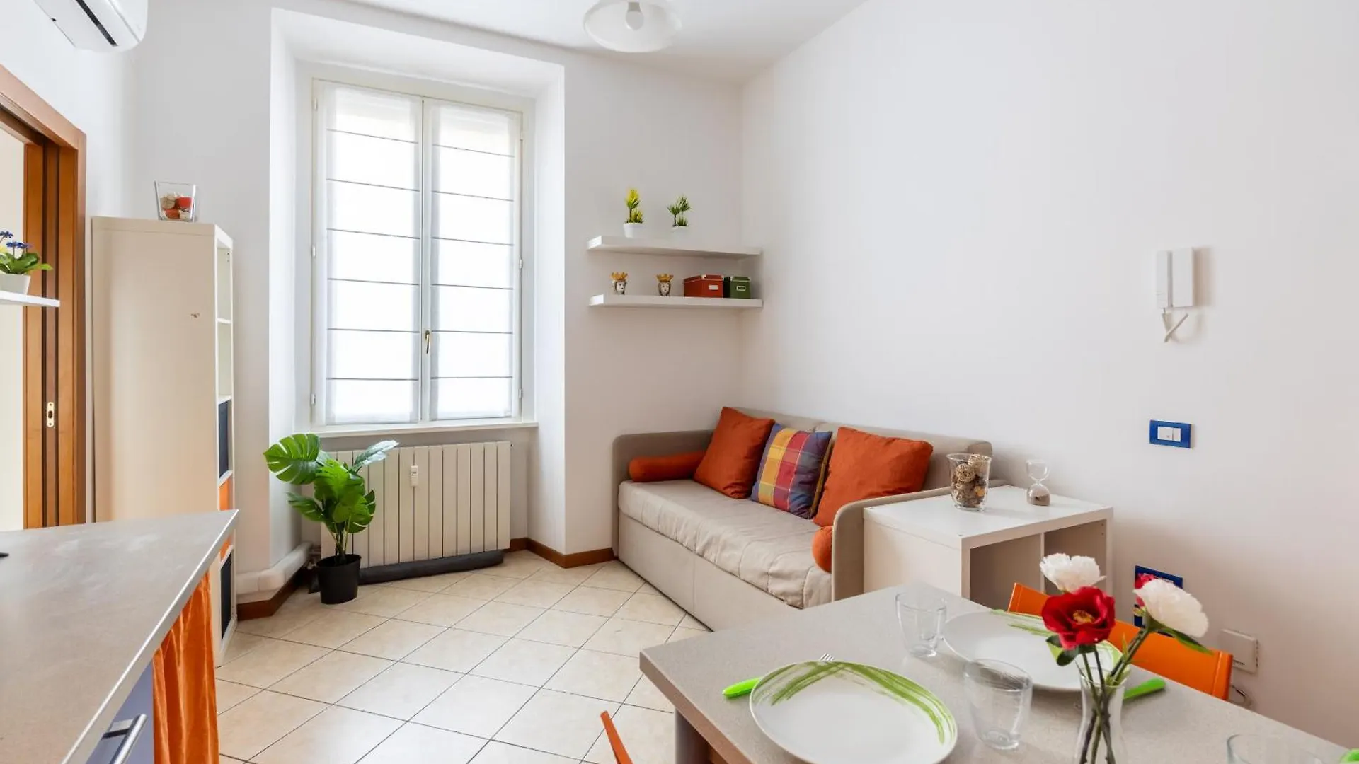 Central Station, Duomo-Comfort, Wi-Fi, Netflix Milan Apartment